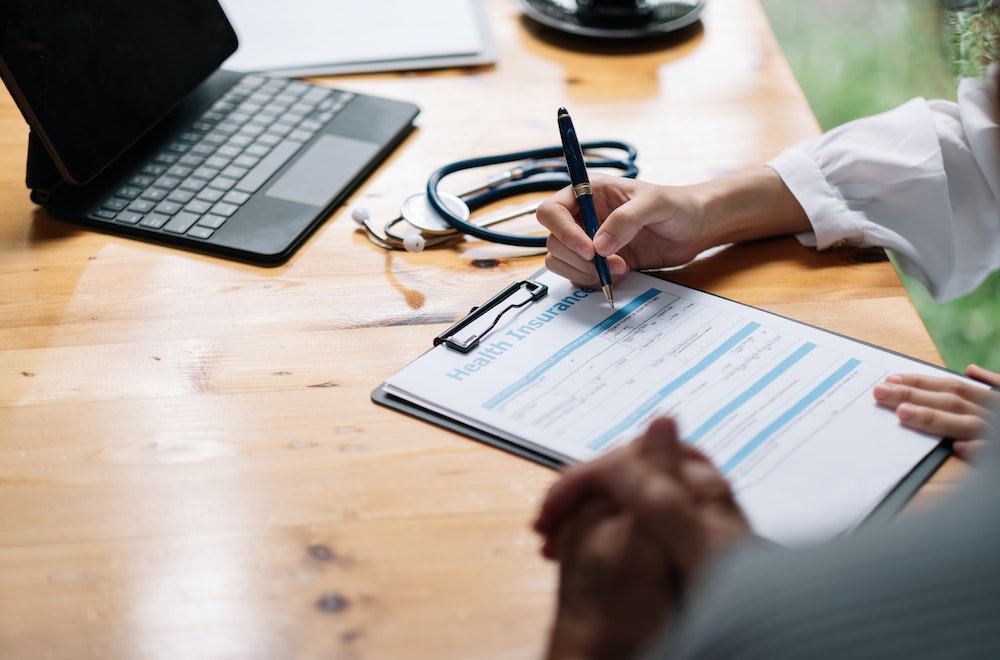 Litige avec sa mutuelle santé : comment défendre vos droits et obtenir réparation