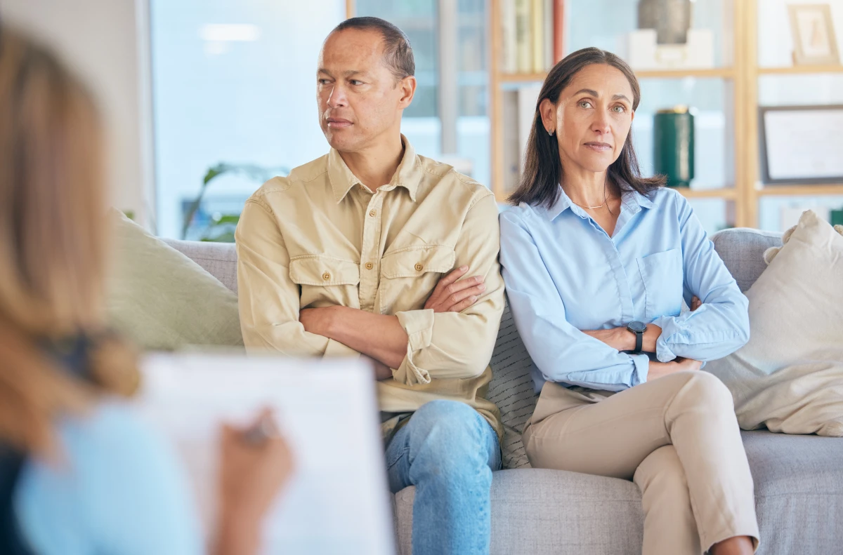 Divorce et régime matrimonial : Comprendre les enjeux pour protéger vos intérêts