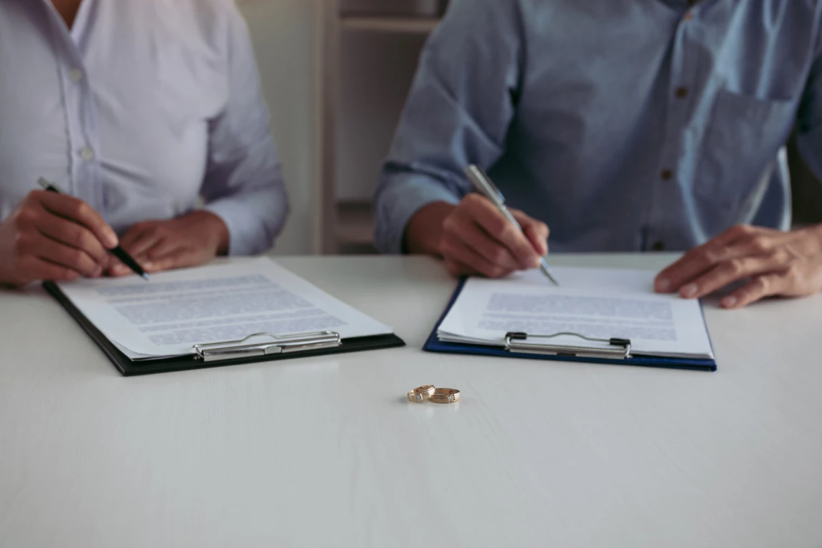 La révolution du divorce sans juge : simplifiez votre séparation